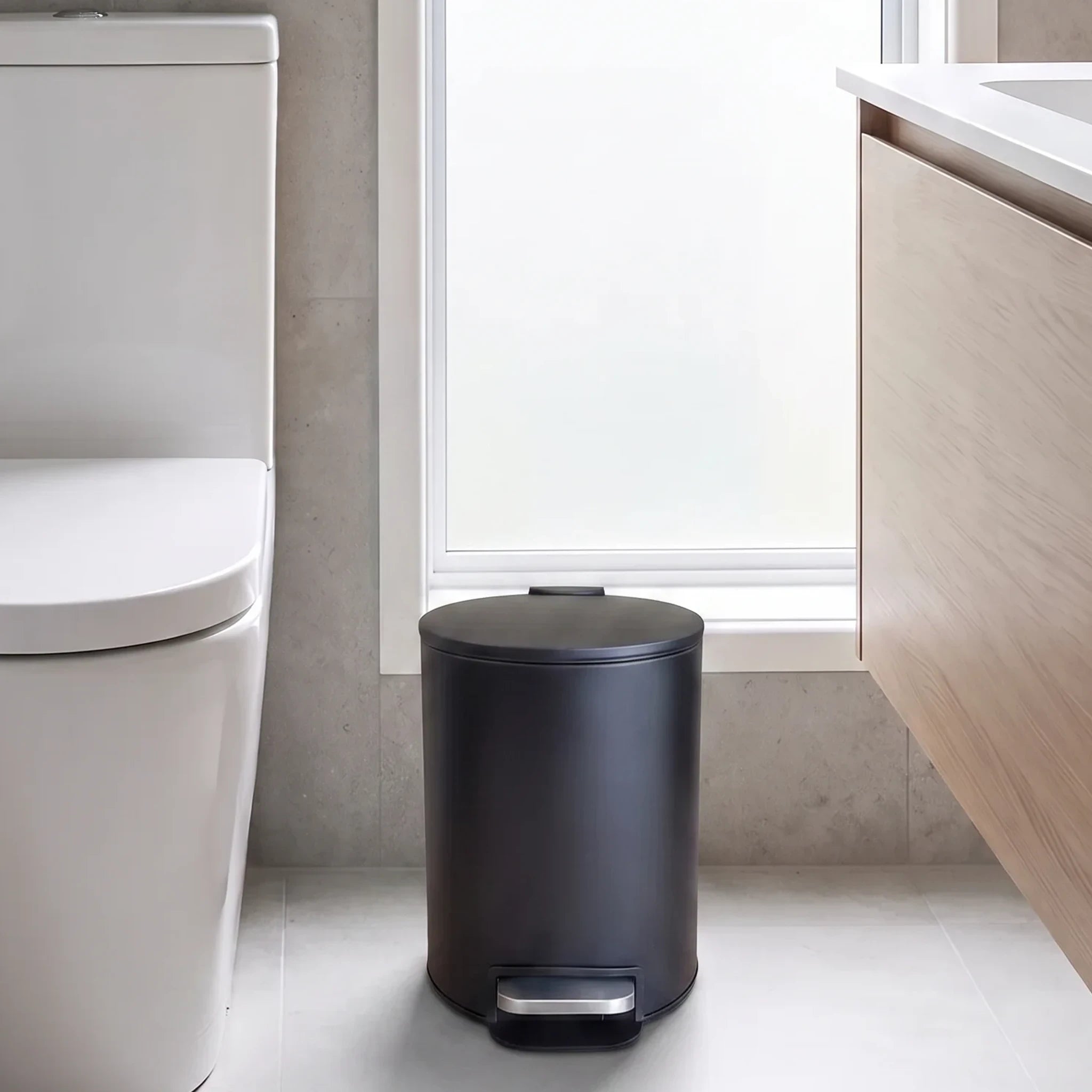 Round Black Pedal Bin 3L EKO CLASSIC