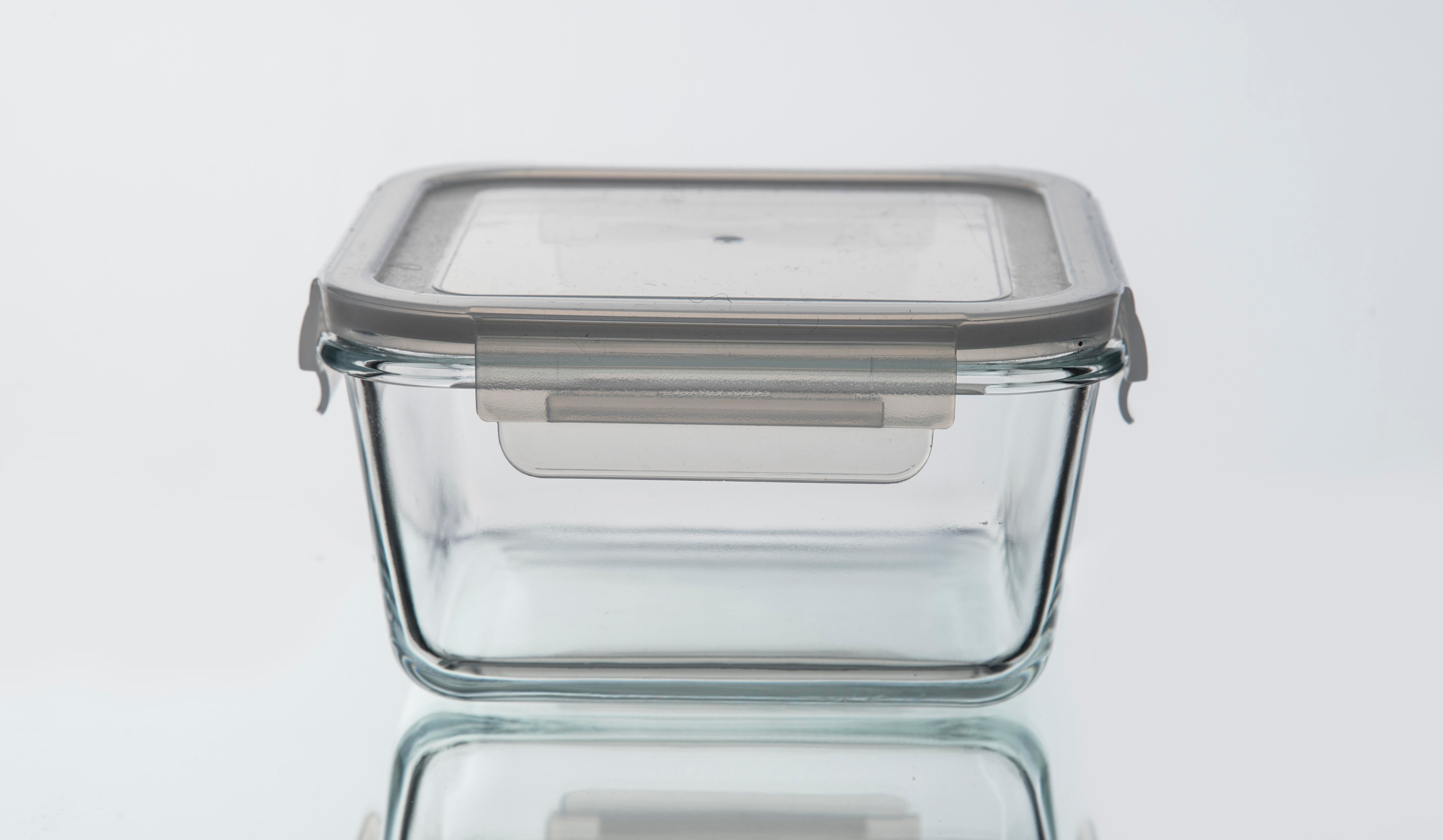 Square Glass Storage Box 1L Lid Plastic Soltam