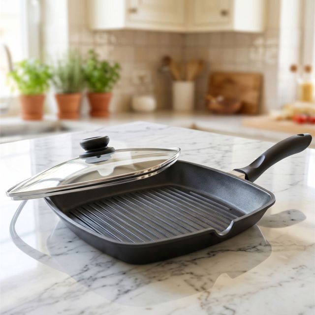 Frying Pan Steak with Lid