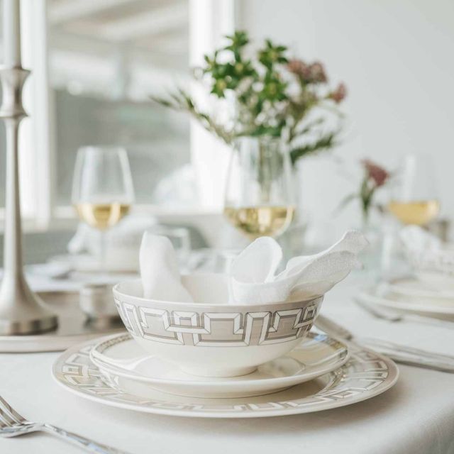 Series Dish Porcelain Nouveau